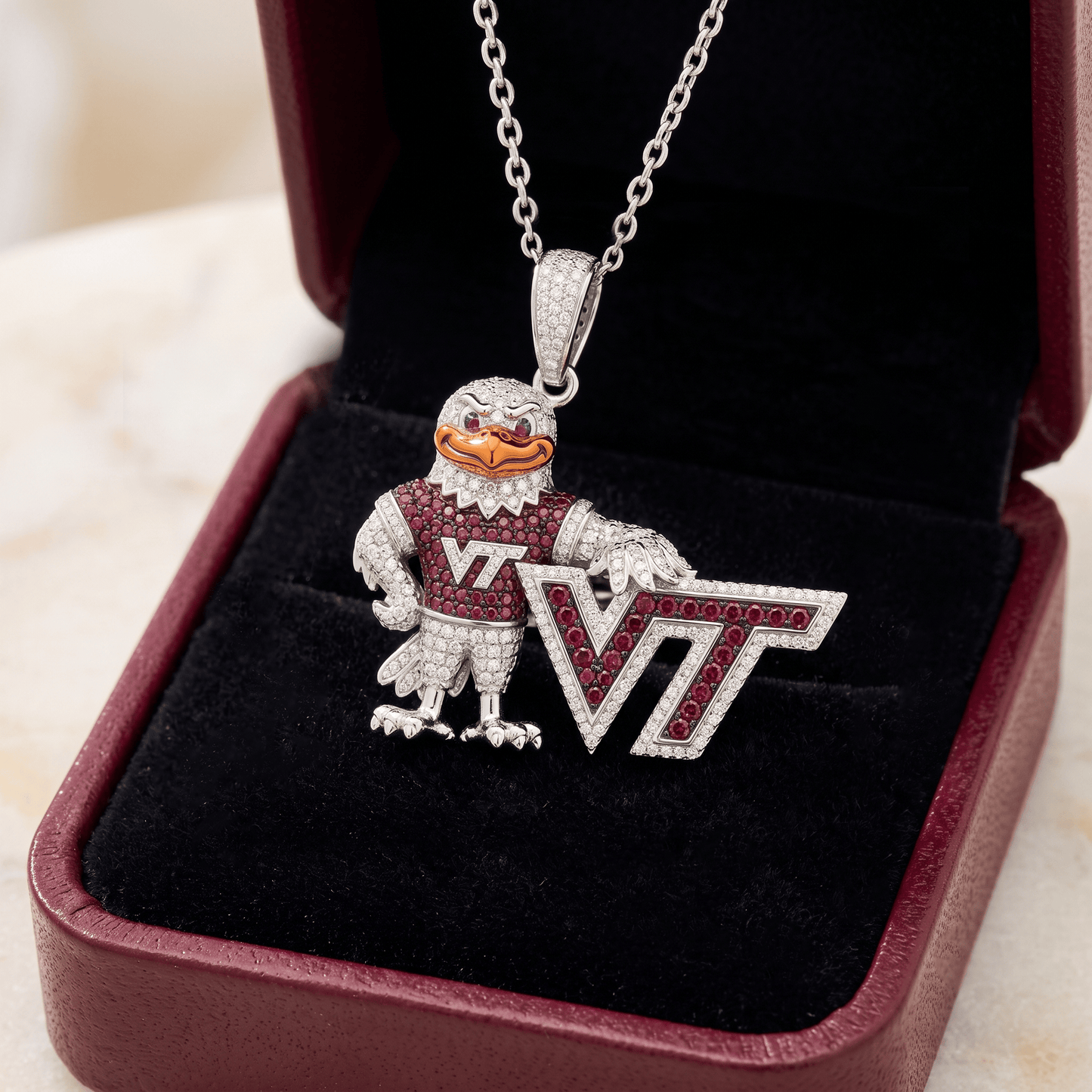 VTH Solid Gold Chain with Diamond Pendant HTTT